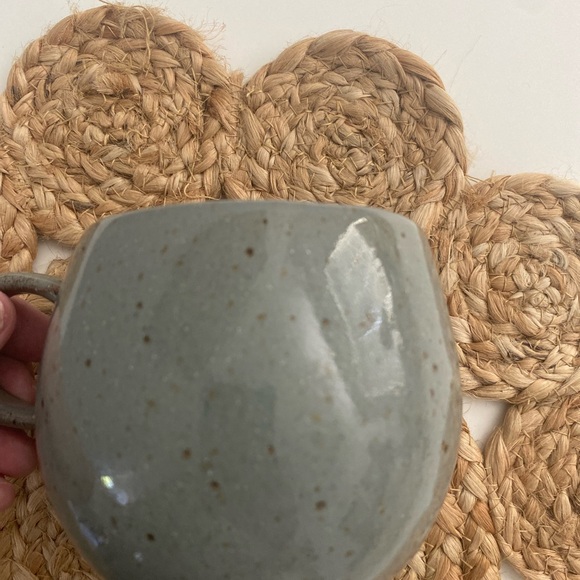 Garnet Hill Coffee Tea Mug Made of Stoneware Pottery Holds 16+ Ounces (Two Mugs) - Picture 5 of 10